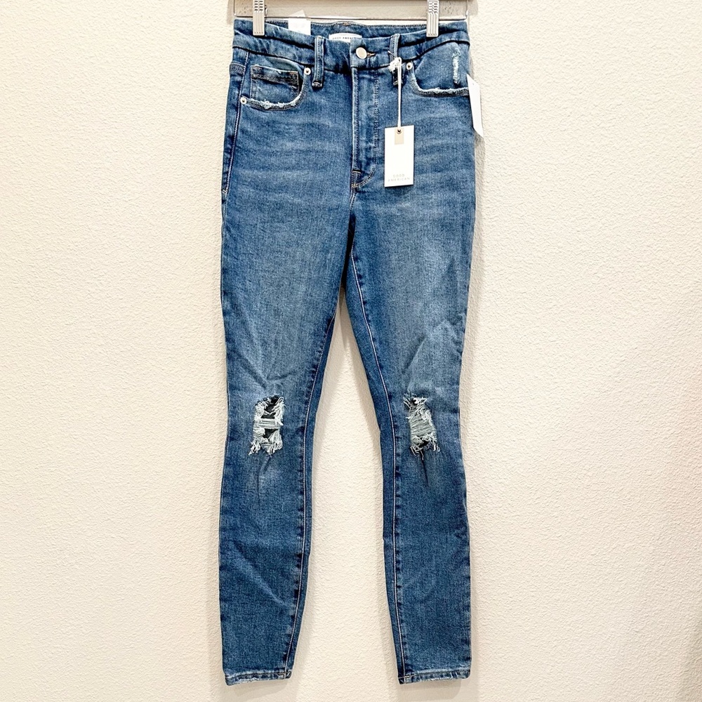 NWT! GOOD AMERICAN Good Waist Ripped Jeans!